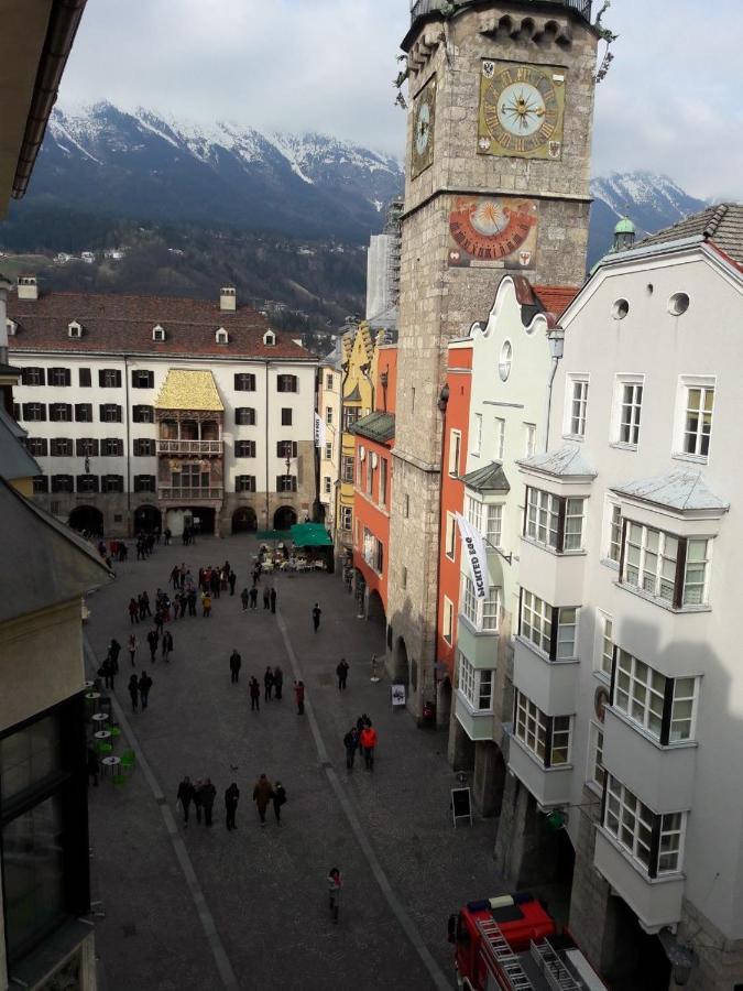 Blick Aufs Goldene Dachl Appartamento Innsbruck Esterno foto